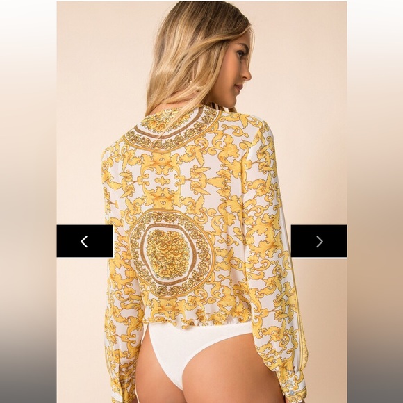 Superdown yellow and white bodysuit with bow - Picture 11 of 13